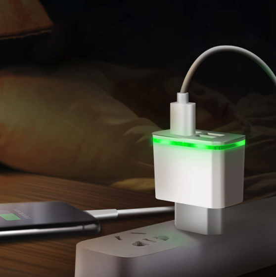 Universal 4xUSB opladeradapter - Hvid - Billede 5
