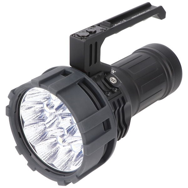 ACEBEAM X75 mit CREE XHP 70.3